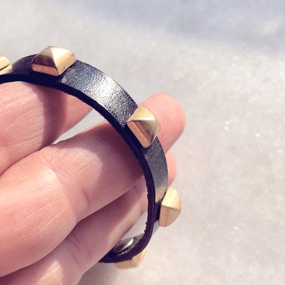 Original Vita Fede Black Leather Gold Rhombus Pyramid Spike Studded Bracelet